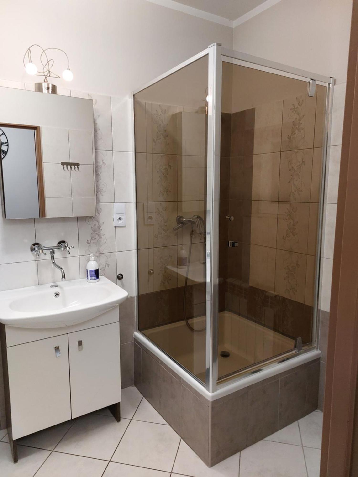 Głogów Przy Chopina Apartamento Exterior foto