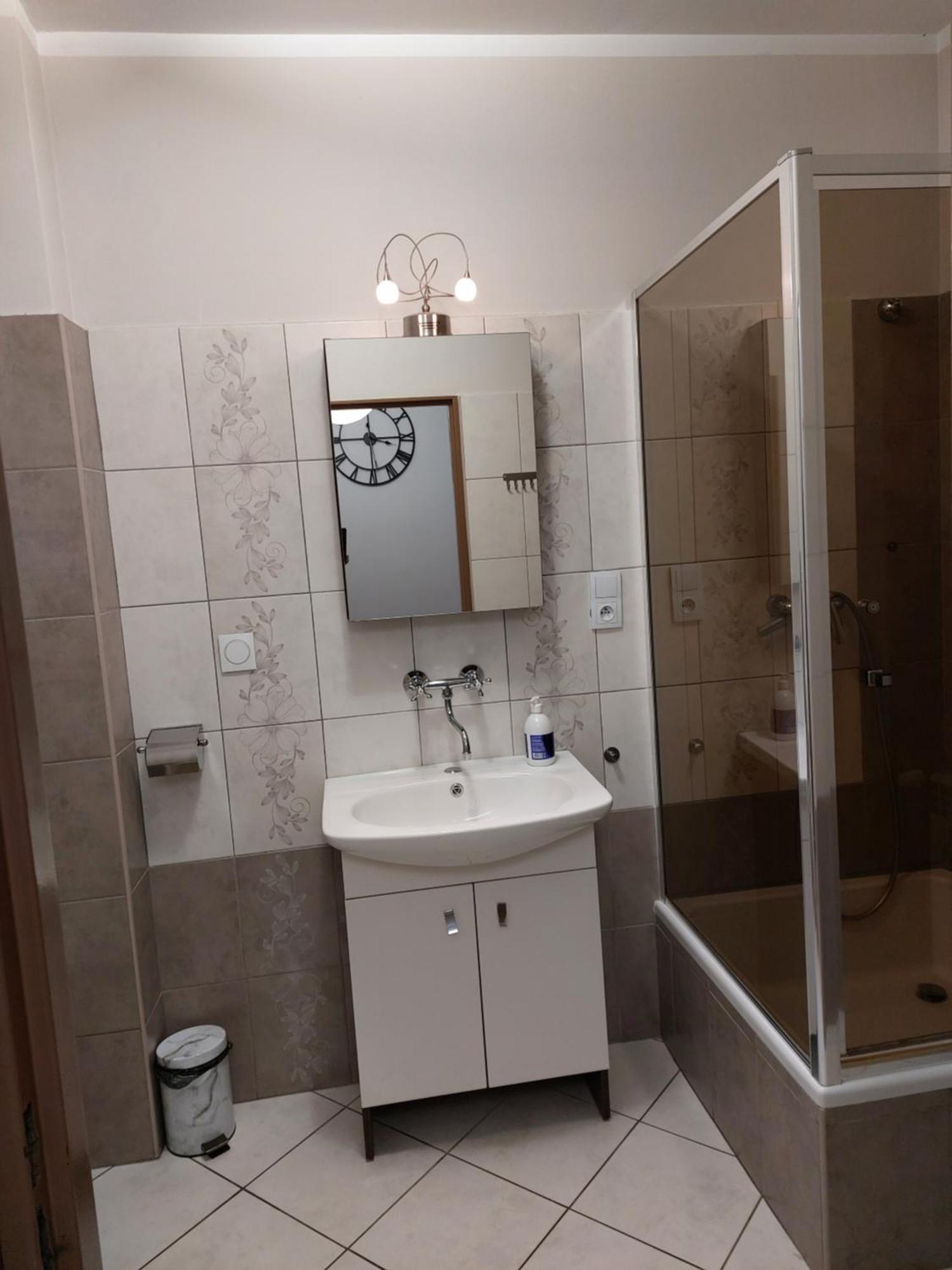 Głogów Przy Chopina Apartamento Exterior foto